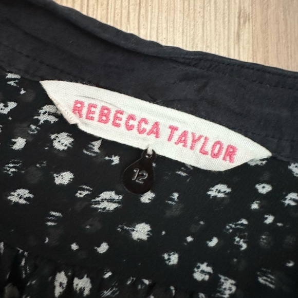 Rebecca Taylor Sheer Sleeveless Blouse. Lovely Details! Size 12. - Picture 7 of 9